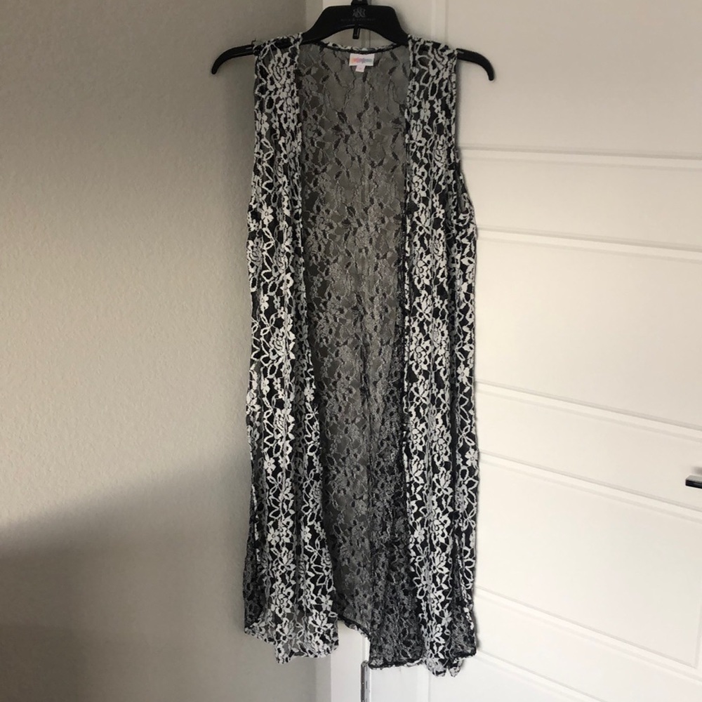LuLaRoe Lace “JOY” Vest NWT